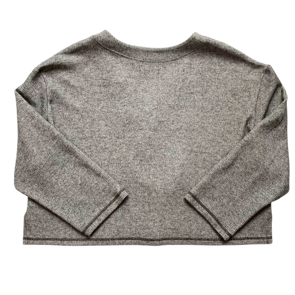 Urban Outfitters Crop Button Front Pullover - Picture 6 of 6